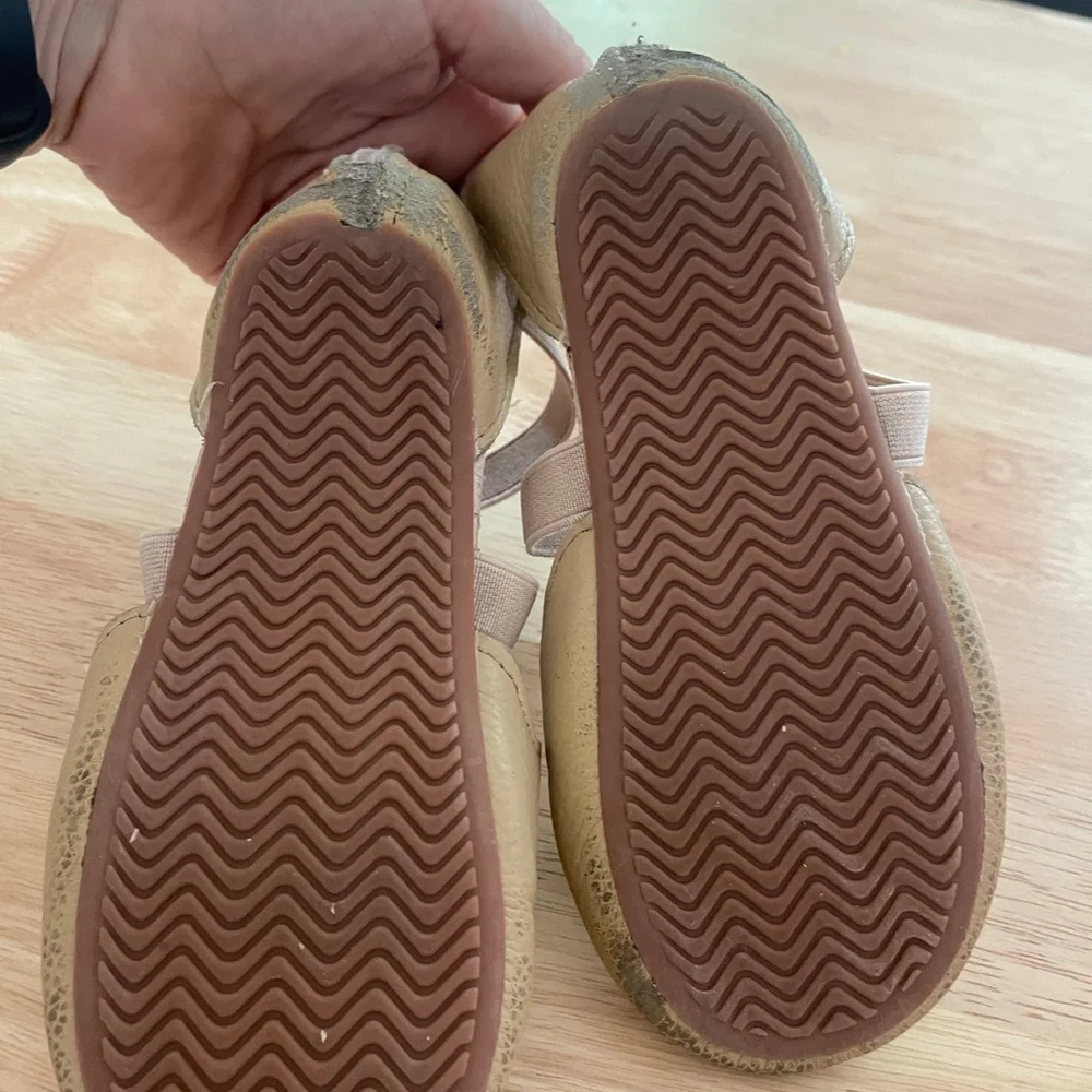 Little Love Bug Ballet style shoes - Picture 3 of 6